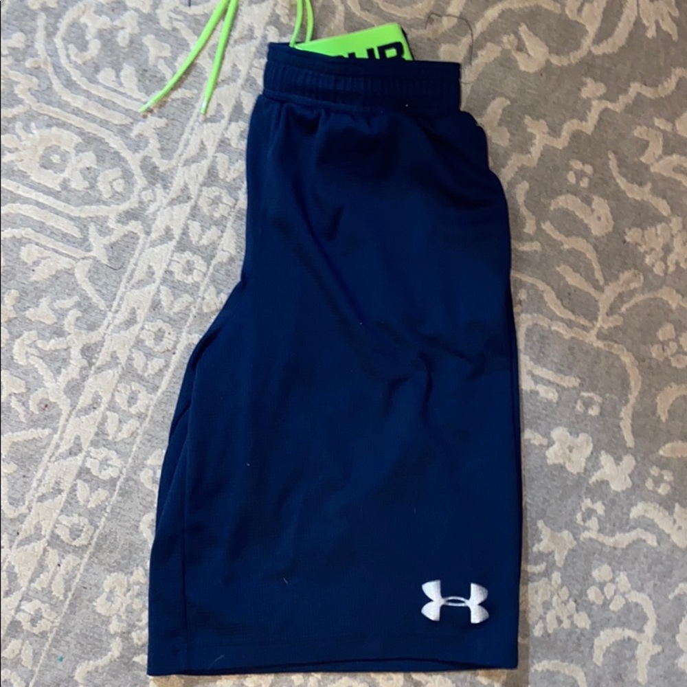 EUC under armor shorts